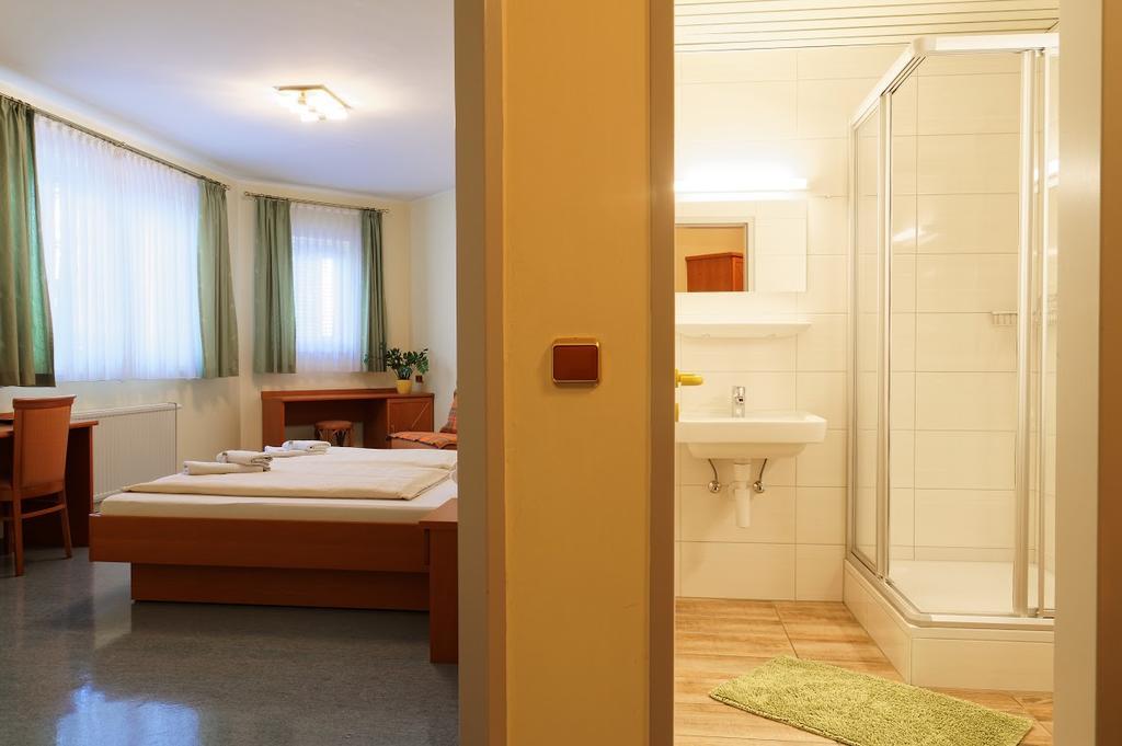 Jugend- Und Familiengaestehaus Klagenfurt Klagenfurt am Woerthersee Luaran gambar